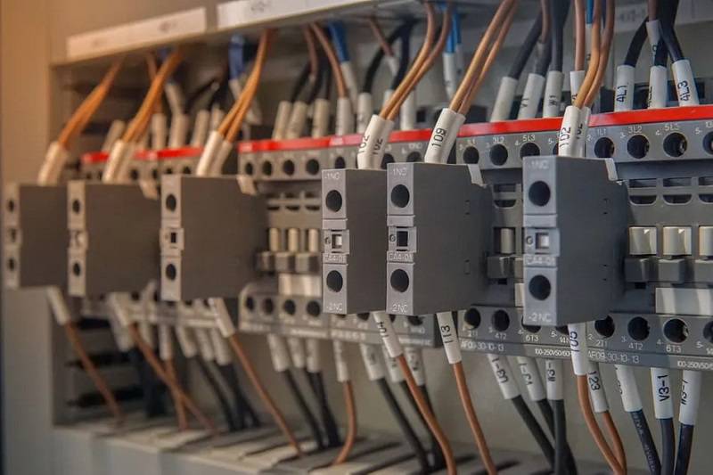 انواع مختلف سیستم های کنترل توزیع چیست؟